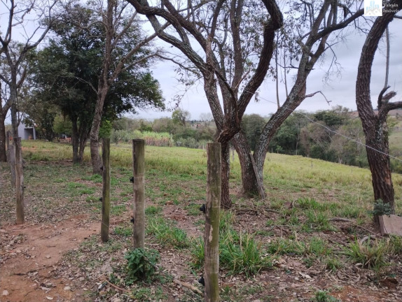 Imagem Imóvel à Venda, em Três Cruzes - Elias Fausto Imagem Imóvel à Venda, em Três Cruzes - Elias Fausto