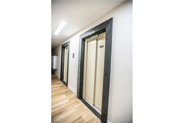 Imagem Apartamento com 2 Quartos à Venda, 42 m² em Sarandi - Porto Alegre