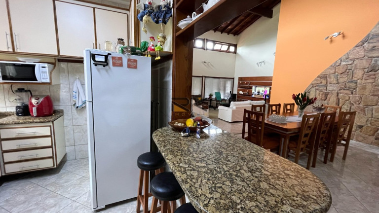 Imagem Casa de Condomínio com 4 Quartos à Venda, 310 m² em Horto Florestal - Ubatuba