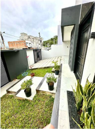 Imagem Casa com 3 Quartos à Venda, 300 m² em Centro - Balneário Camboriú Imagem Casa com 3 Quartos à Venda, 300 m² em Centro - Balneário Camboriú
