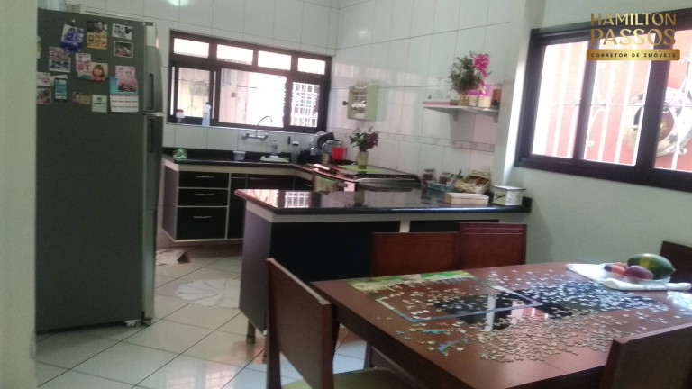 Imagem Sobrado com 3 Quartos à Venda, 125 m² em Vila Lutécia - Santo André