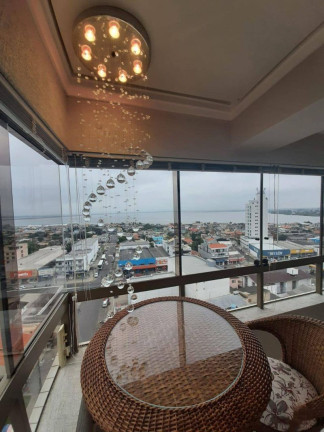 Imagem Apartamento com 3 Quartos à Venda, 109 m² em Centro
