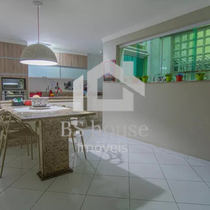 Imagem Sobrado com 3 Quartos à Venda, 278 m² em Centro - Santo André