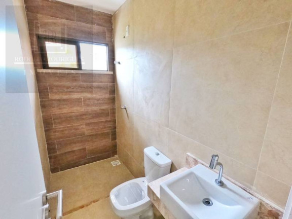 Imagem Casa com 4 Quartos à Venda, 170 m² em Pires Façanha - Eusébio Imagem Casa com 4 Quartos à Venda, 170 m² em Pires Façanha - Eusébio