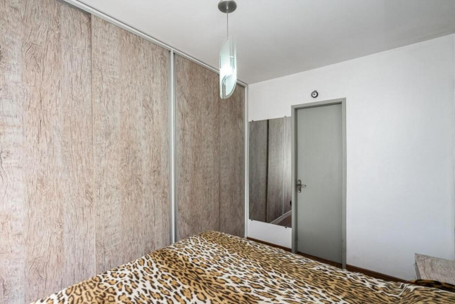 Imagem Imóvel com 1 Quarto à Venda, 44 m² em Santana - Porto Alegre Imagem Imóvel com 1 Quarto à Venda, 44 m² em Santana - Porto Alegre