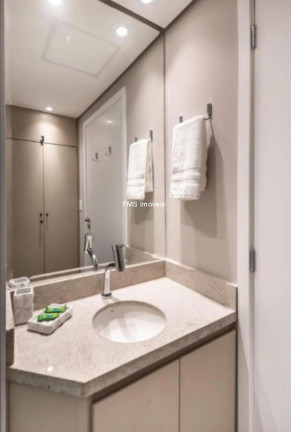 Imagem Imóvel com 1 Quarto à Venda, 34 m² em Moema - São Paulo Imagem Imóvel com 1 Quarto à Venda, 34 m² em Moema - São Paulo