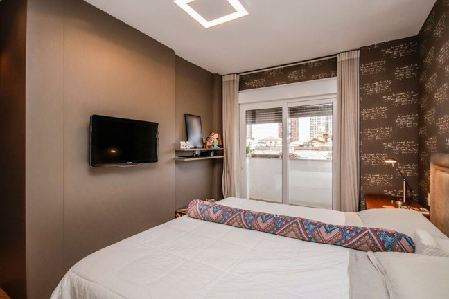 Imagem Imóvel com 2 Quartos à Venda, 157 m² em Menino Deus - Porto Alegre Imagem Imóvel com 2 Quartos à Venda, 157 m² em Menino Deus - Porto Alegre
