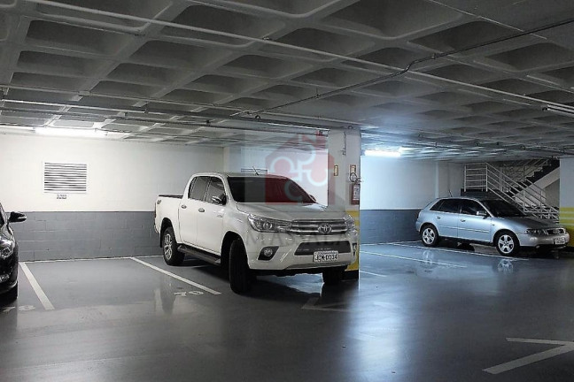 Imagem Imóvel com 1 Quarto à Venda, 38 m² em Centro - Porto Alegre Imagem Imóvel com 1 Quarto à Venda, 38 m² em Centro - Porto Alegre