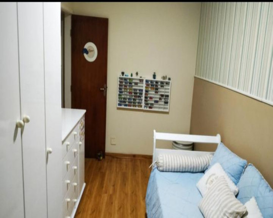 Imagem Imóvel com 3 Quartos à Venda, 81 m² em Bandeirantes - Juiz De Fora
