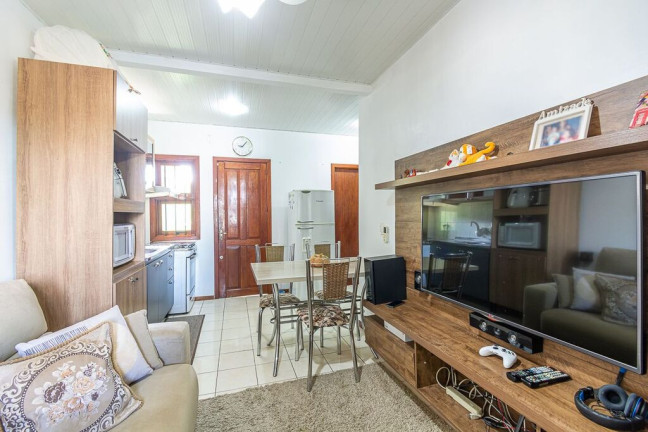 Imagem Casa com 2 Quartos à Venda, 41 m² em São José - Canoas Imagem Casa com 2 Quartos à Venda, 41 m² em São José - Canoas
