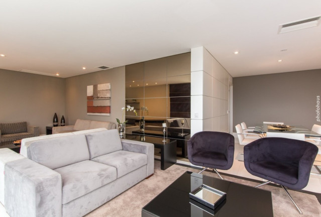 Imagem Apartamento com 3 Quartos à Venda, 176 m² em Cabral - Curitiba