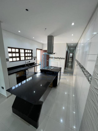 Imagem Casa com 3 Quartos à Venda, 133 m² em Tupi - Praia Grande Imagem Casa com 3 Quartos à Venda, 133 m² em Tupi - Praia Grande