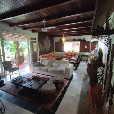 Imagem Casa com 4 Quartos à Venda, 320 m² em Monte Oliveti - Guapimirim Imagem Casa com 4 Quartos à Venda, 320 m² em Monte Oliveti - Guapimirim
