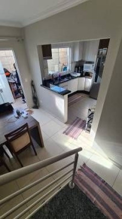 Imagem Casa de Condomínio com 3 Quartos à Venda, 150 m² em Boqueirão - Curitiba Imagem Casa de Condomínio com 3 Quartos à Venda, 150 m² em Boqueirão - Curitiba