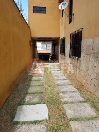 Imagem Casa com 5 Quartos à Venda, 425 m² em Outeiro De Passárgada - Cotia Imagem Casa com 5 Quartos à Venda, 425 m² em Outeiro De Passárgada - Cotia