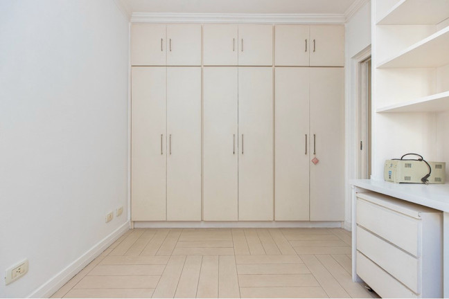 Imagem Imóvel com 4 Quartos à Venda, 155 m² em Moema - São Paulo Imagem Imóvel com 4 Quartos à Venda, 155 m² em Moema - São Paulo