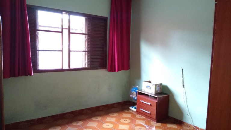 Imagem Casa com 3 Quartos à Venda, 250 m² em Jardim Itapark - Mauá Imagem Casa com 3 Quartos à Venda, 250 m² em Jardim Itapark - Mauá