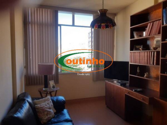 Imagem Apartamento com 4 Quartos à Venda, 165 m² em Tijuca - Rio De Janeiro Imagem Apartamento com 4 Quartos à Venda, 165 m² em Tijuca - Rio De Janeiro