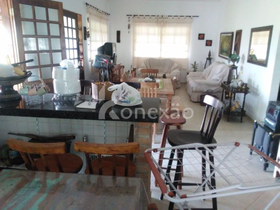 Imagem Chácara com 2 Quartos à Venda, 200 m² em Macaco - Paraibuna Imagem Chácara com 2 Quartos à Venda, 200 m² em Macaco - Paraibuna