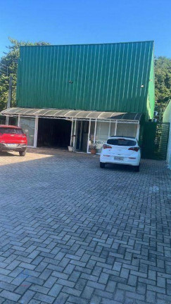 Imagem Galpão à Venda ou Locação, 420 m² em Rio Tavares - Florianópolis Imagem Galpão à Venda ou Locação, 420 m² em Rio Tavares - Florianópolis