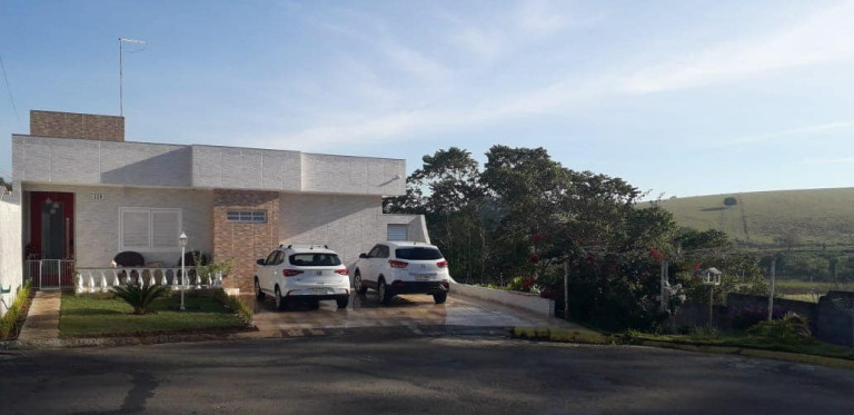 Imagem Imóvel com 3 Quartos à Venda, em Centro - Bragança Paulista Imagem Imóvel com 3 Quartos à Venda, em Centro - Bragança Paulista