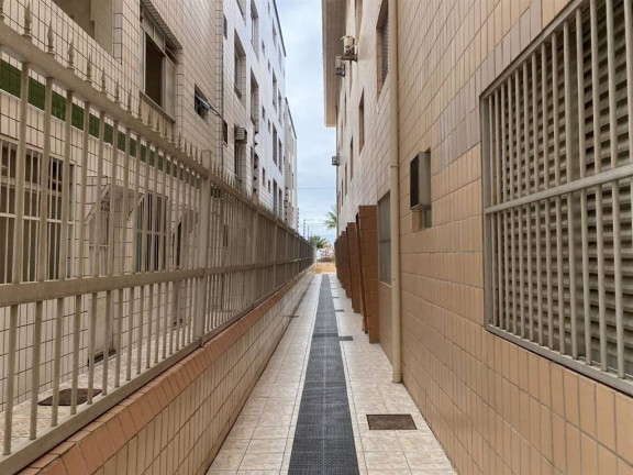 Imagem Kitnet com 1 Quarto à Venda, 32 m² em Guilhermina - Praia Grande Imagem Kitnet com 1 Quarto à Venda, 32 m² em Guilhermina - Praia Grande