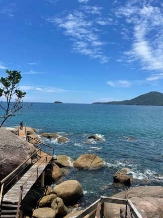 Imagem Casa com 7 Quartos à Venda, 2.000 m² em Toninhas - Ubatuba Imagem Casa com 7 Quartos à Venda, 2.000 m² em Toninhas - Ubatuba