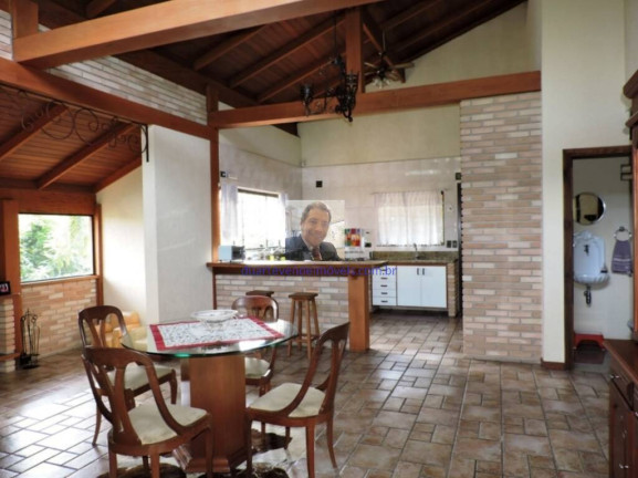 Imagem Casa com 5 Quartos à Venda, 1.123 m² em Chácara Vale Do Rio Cotia - Carapicuíba Imagem Casa com 5 Quartos à Venda, 1.123 m² em Chácara Vale Do Rio Cotia - Carapicuíba