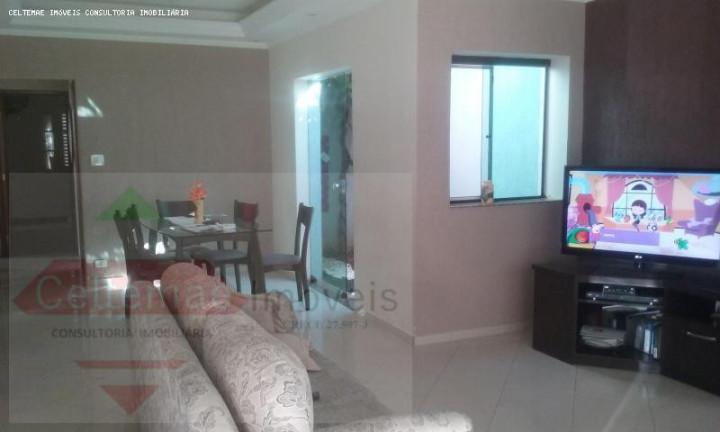 Imagem Casa com 4 Quartos à Venda, 120 m² em Vila Paulista - Taubaté Imagem Casa com 4 Quartos à Venda, 120 m² em Vila Paulista - Taubaté