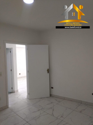 Imagem Casa com 4 Quartos à Venda, 206 m² em Jardim Tupan - Barueri Imagem Casa com 4 Quartos à Venda, 206 m² em Jardim Tupan - Barueri