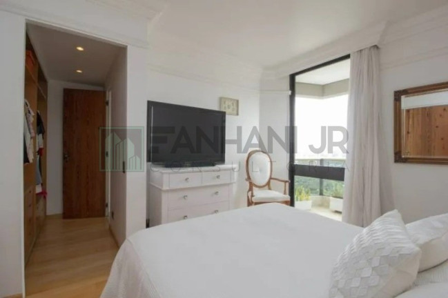 Imagem Imóvel com 4 Quartos à Venda, 580 m² em Jardim Europa - São Paulo Imagem Imóvel com 4 Quartos à Venda, 580 m² em Jardim Europa - São Paulo