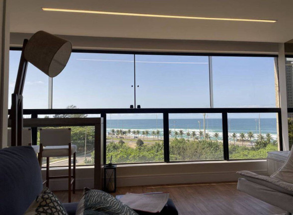 Imagem Apartamento com 4 Quartos à Venda, 138 m² em Barra Da Tijuca - Rio De Janeiro