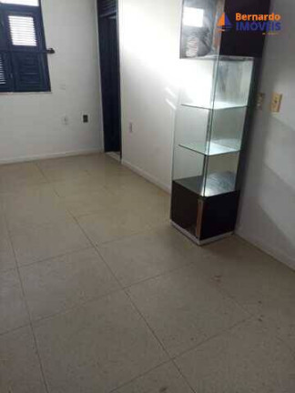 Imagem Casa com 8 Quartos à Venda, 490 m² em Caponga - Cascavel
