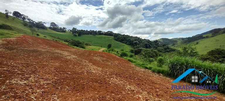 Imagem Chácara com 2 Quartos à Venda, 24 m² em Centro - Paraisópolis