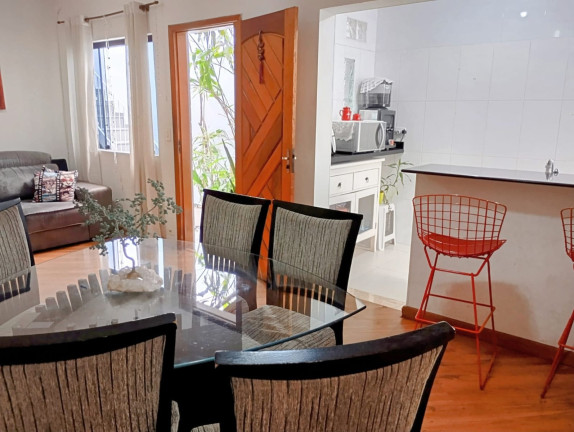 Imagem Casa com 4 Quartos à Venda, 137 m² em Jardim Kuabara - Taboão Da Serra