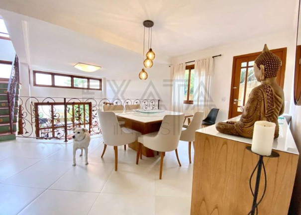 Imagem Imóvel com 4 Quartos à Venda, 325 m² em Moinho Velho - Cotia Imagem Imóvel com 4 Quartos à Venda, 325 m² em Moinho Velho - Cotia