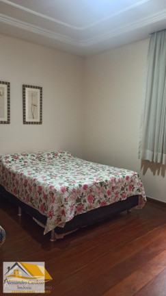 Imagem Apartamento com 3 Quartos à Venda, 170 m² em Centro - Nova Friburgo Imagem Apartamento com 3 Quartos à Venda, 170 m² em Centro - Nova Friburgo