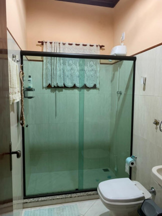 Imagem Imóvel com 4 Quartos à Venda, 200 m² em área Rural De Guaratinguetá - Guaratinguetá Imagem Imóvel com 4 Quartos à Venda, 200 m² em área Rural De Guaratinguetá - Guaratinguetá