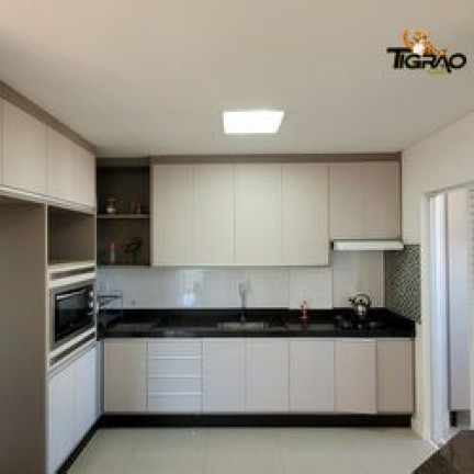 Imagem Apartamento com 2 Quartos à Venda, 94 m² em Centro - Navegantes