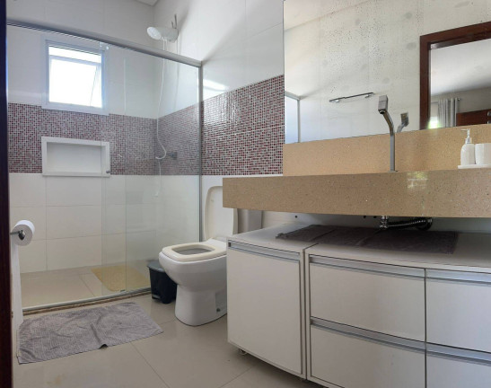 Imagem Casa com 5 Quartos para Alugar, em Outeiro Da Glória - Porto Seguro Imagem Casa com 5 Quartos para Alugar, em Outeiro Da Glória - Porto Seguro