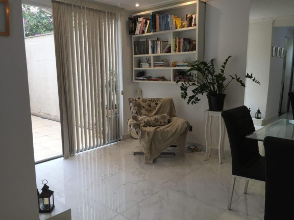 Imagem Casa de Condomínio com 4 Quartos à Venda, 140 m² em Taboão - São Bernardo Do Campo Imagem Casa de Condomínio com 4 Quartos à Venda, 140 m² em Taboão - São Bernardo Do Campo