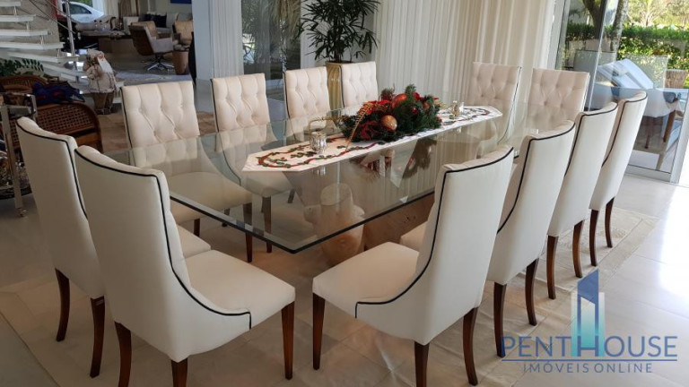 Imagem Casa com 4 Quartos à Venda, 930 m² em Centro - Camboriú