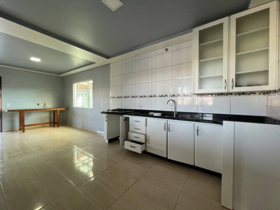 Imagem Casa com 3 Quartos à Venda, 180 m² em Costeira - Balneário Barra Do Sul Imagem Casa com 3 Quartos à Venda, 180 m² em Costeira - Balneário Barra Do Sul