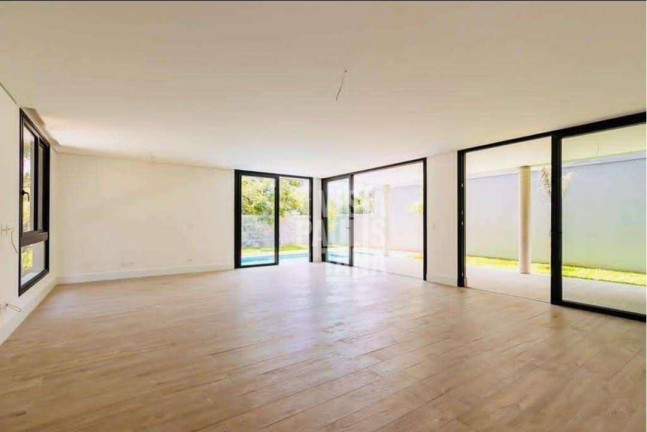 Imagem Casa com 3 Quartos à Venda, 560 m² em Indianópolis - São Paulo Imagem Casa com 3 Quartos à Venda, 560 m² em Indianópolis - São Paulo