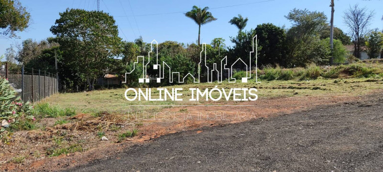 Imagem Terreno à Venda, 750 m² em Araras Imagem Terreno à Venda, 750 m² em Araras