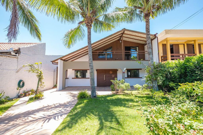 Imagem Casa com 4 Quartos à Venda, 149 m² em Armação Do Pântano Do Sul - Florianópolis Imagem Casa com 4 Quartos à Venda, 149 m² em Armação Do Pântano Do Sul - Florianópolis