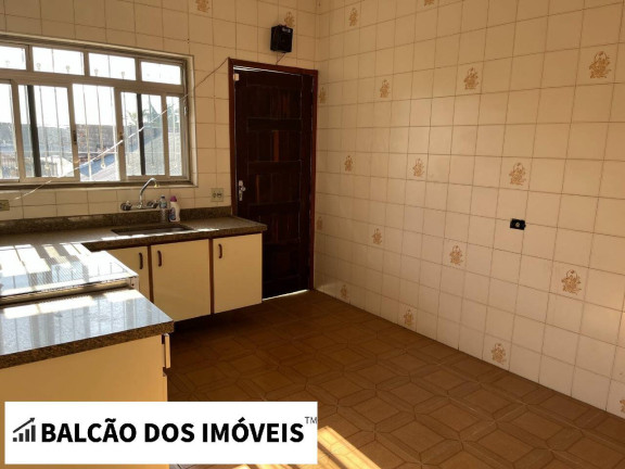 Imagem Casa com 4 Quartos à Venda, 300 m² em São Paulo Imagem Casa com 4 Quartos à Venda, 300 m² em São Paulo