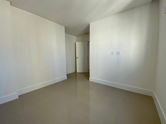 Imagem Apartamento com 3 Quartos à Venda, 116 m² em Centro - Balneário Camboriú Imagem Apartamento com 3 Quartos à Venda, 116 m² em Centro - Balneário Camboriú