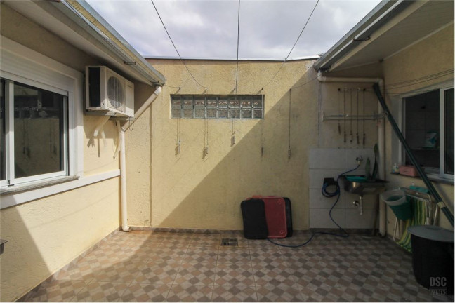 Imagem Casa com 2 Quartos à Venda, em Aberta Dos Morros - Porto Alegre Imagem Casa com 2 Quartos à Venda, em Aberta Dos Morros - Porto Alegre