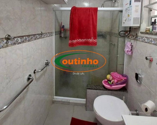 Imagem Apartamento com 2 Quartos à Venda, 72 m² em Grajaú - Rio De Janeiro Imagem Apartamento com 2 Quartos à Venda, 72 m² em Grajaú - Rio De Janeiro